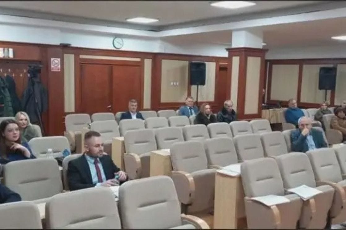 Nastavljena kriza opštinske vlasti u Pljevljima: Bez kvoruma za usvajanje budžeta za 2026. godinu