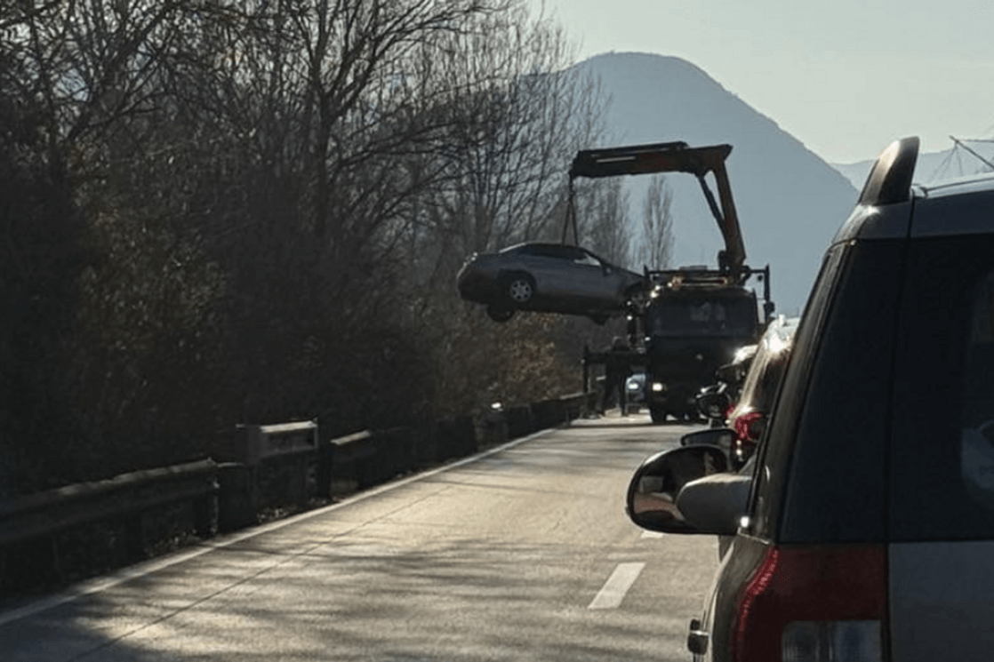 Zeta: Automobil sletio s puta, nema povrijeđenih
