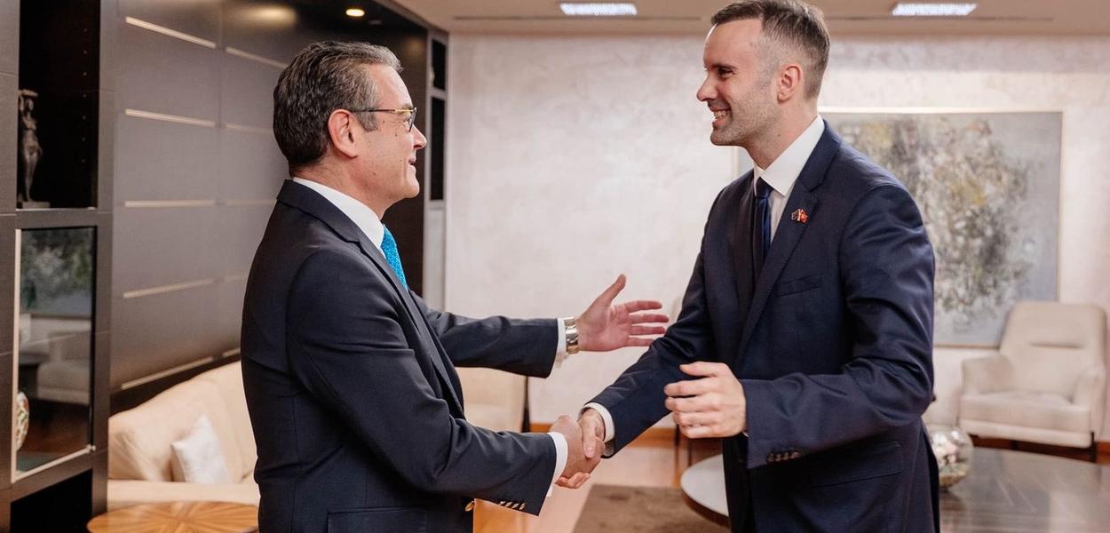 Spajić sa Kalkavanom: Donijeli smo odluku o ukidanju privremene obustave bezviznog režima sa Turskom