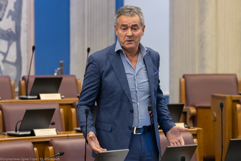 Lekić poručio PES-u: Sve se može riješiti kroz bratski razgovor