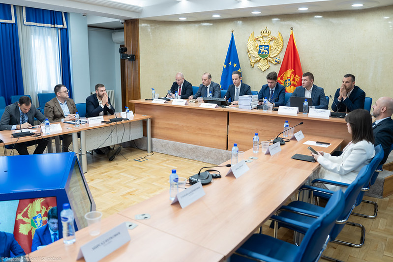 Traže se rješenja za bolovanja, sivu ekonomiju i ugovore o djelu