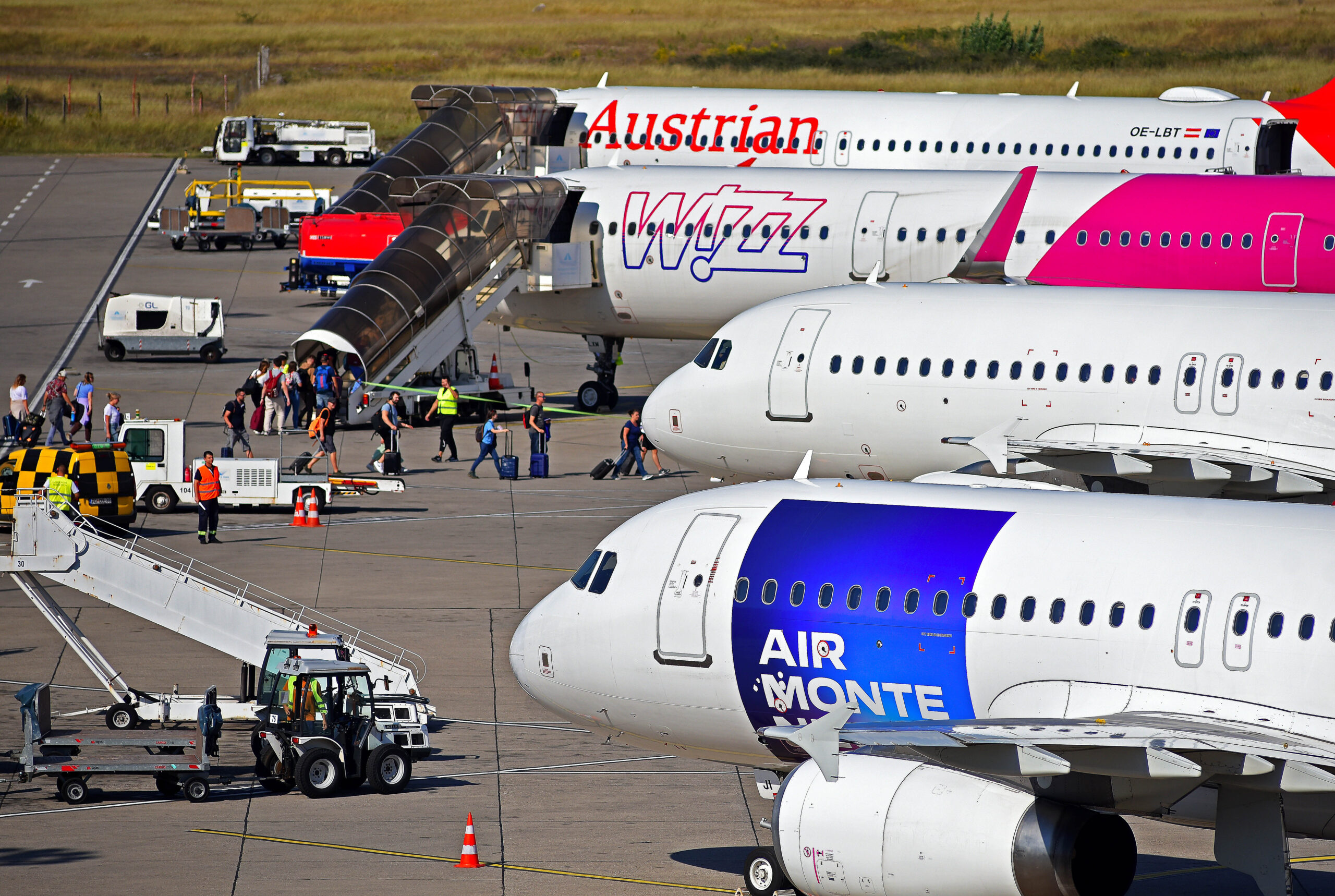 Crna Gora će novim avio-linijama privući više turista