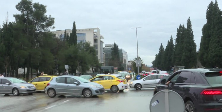 Podgorici prijeti saobraćajni kolaps, sa nestrpljenjem se očekuju nove saobraćajnice
