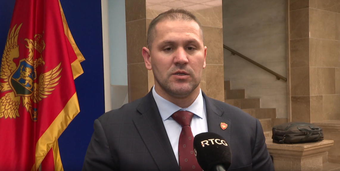 Šćepanović: Otkrivanje aktivnosti o lociranju Medenice ugrozilo bi istragu, UP upoznala Tužilaštvo ko stoji iza profila ,,Istina”