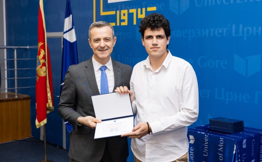 Prosjek 10 donio studentu Mašinskog fakulteta Pavlu Bojoviću nagradu Univerziteta Crne Gore