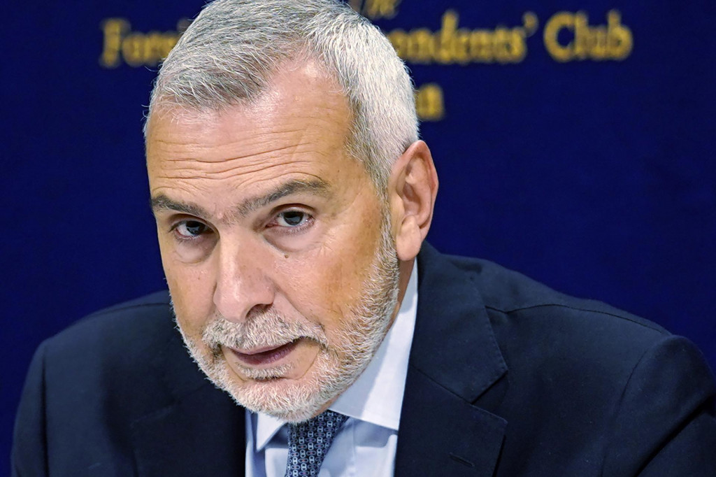 Stefano Sanino podnio ostavku