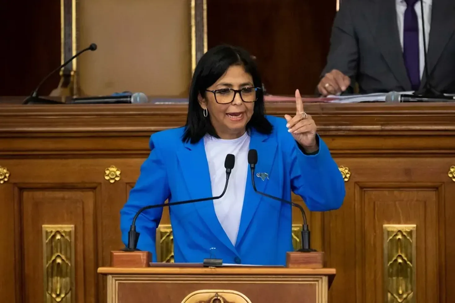 Rodrigez, pravnica iz Karakasa koja vodi Venecuelu u kritičnom trenutku
