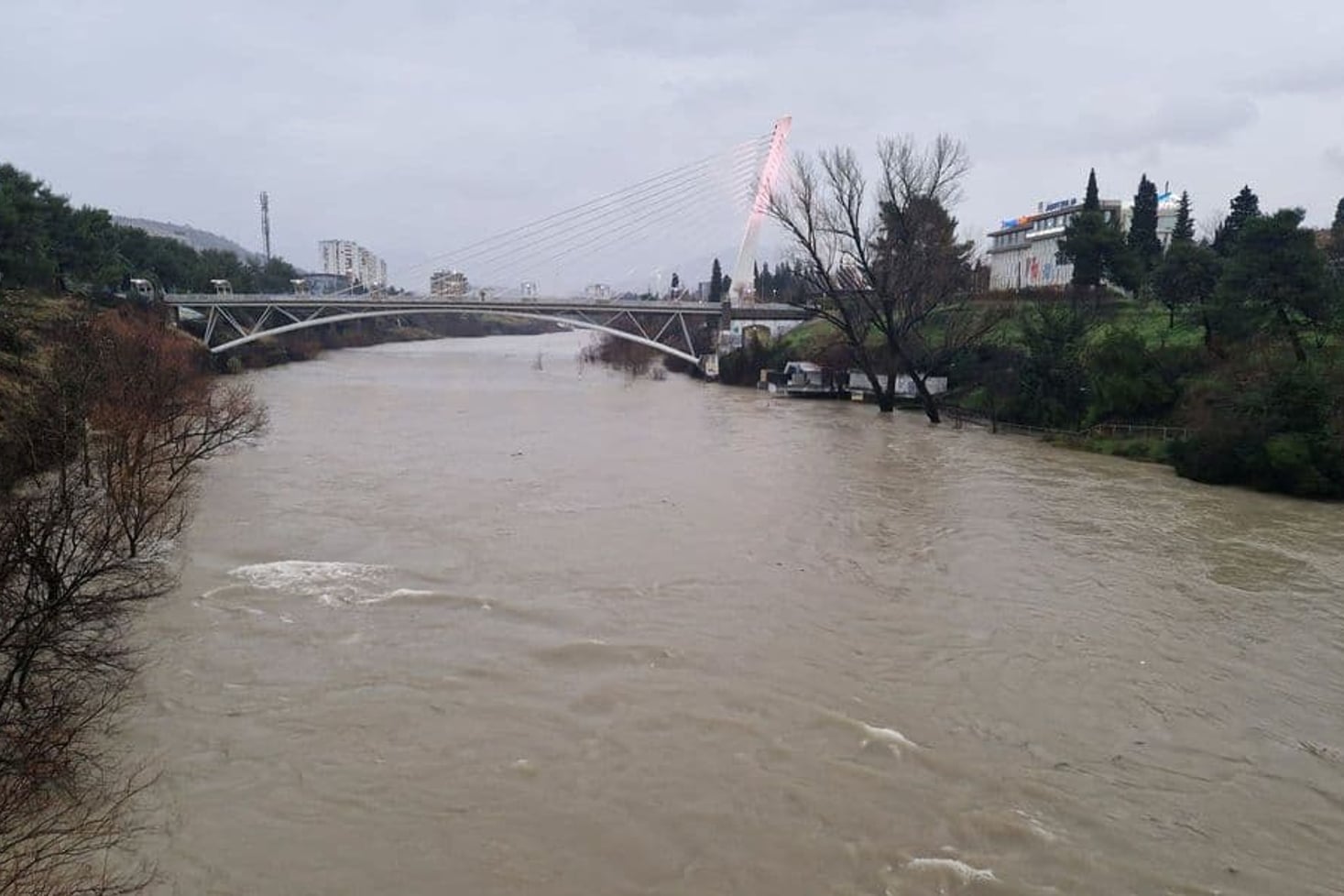 Hrvačević: Ljudski faktor glavni krivac za poplave – narušen prirodni režim, nakon obilnih padavina slijede zemljotresi