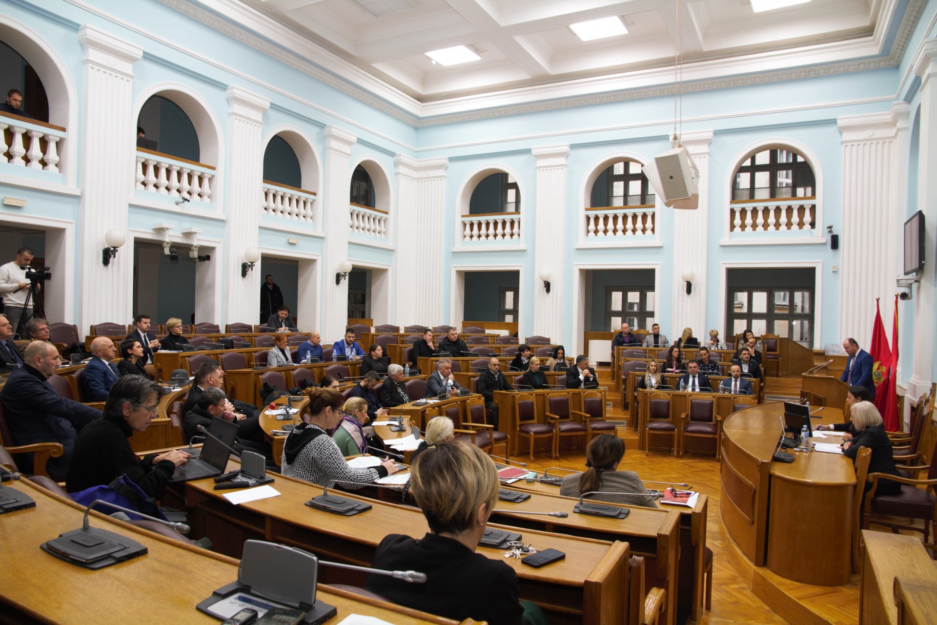 Skupština Prijestonice Cetinje: Stanić najaktivniji, četiri odbornice bez učešća u raspravama