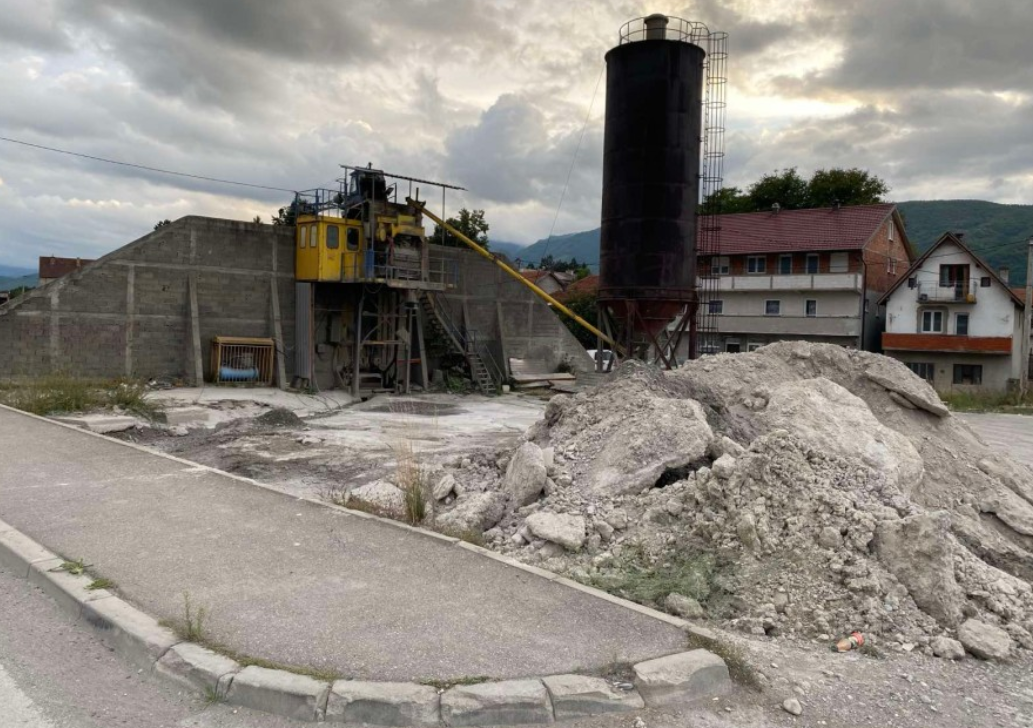 Berane: Separacija pod prozorima, inspekcije ni na vidiku