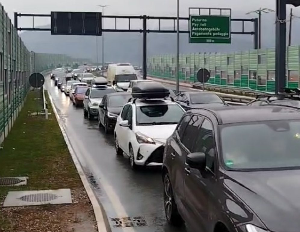 Mještani Park-šume Zagorič ponovo blokirali kružni tok na Zlatici