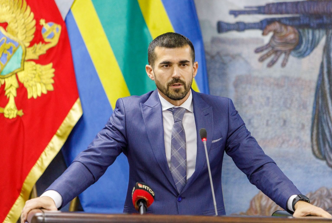 Nenezić: Od danas i zvanično besplatan vrtić u Baru