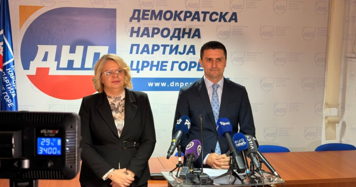 Vukićević i Zogović najavili ostavke u Vladi CG