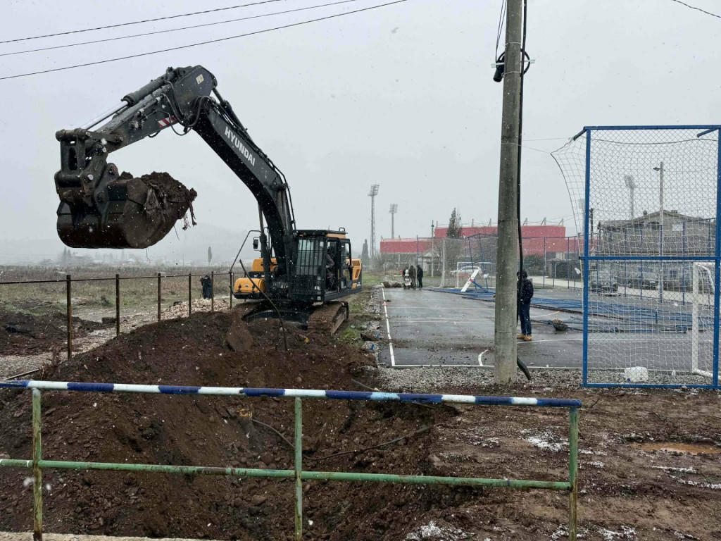 Srušeno dječje igralište iz kanala Mareza, čeka se odluka za stadion