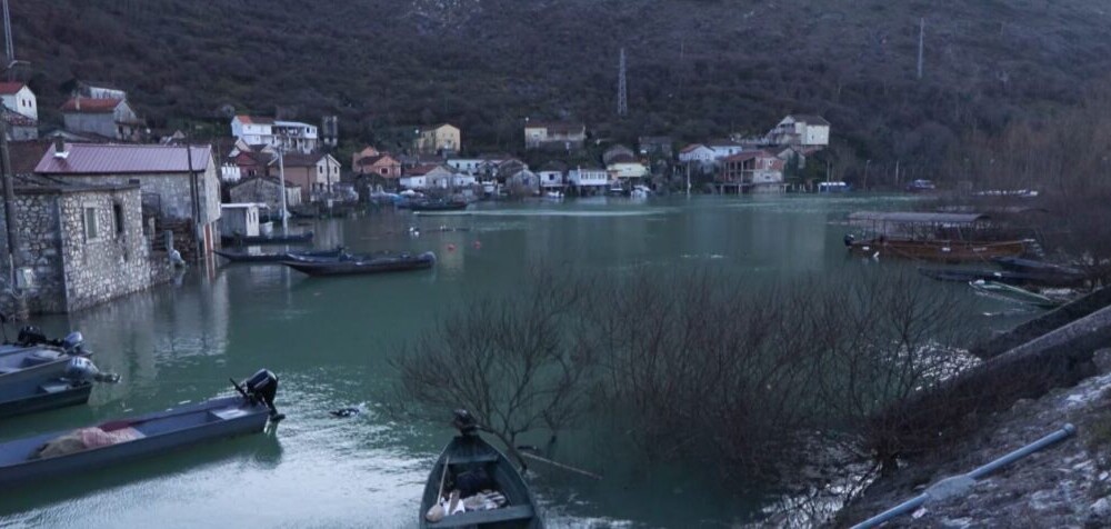 Situacija u Vranjini pod kontrolom, najugroženiji pomoćni objekti