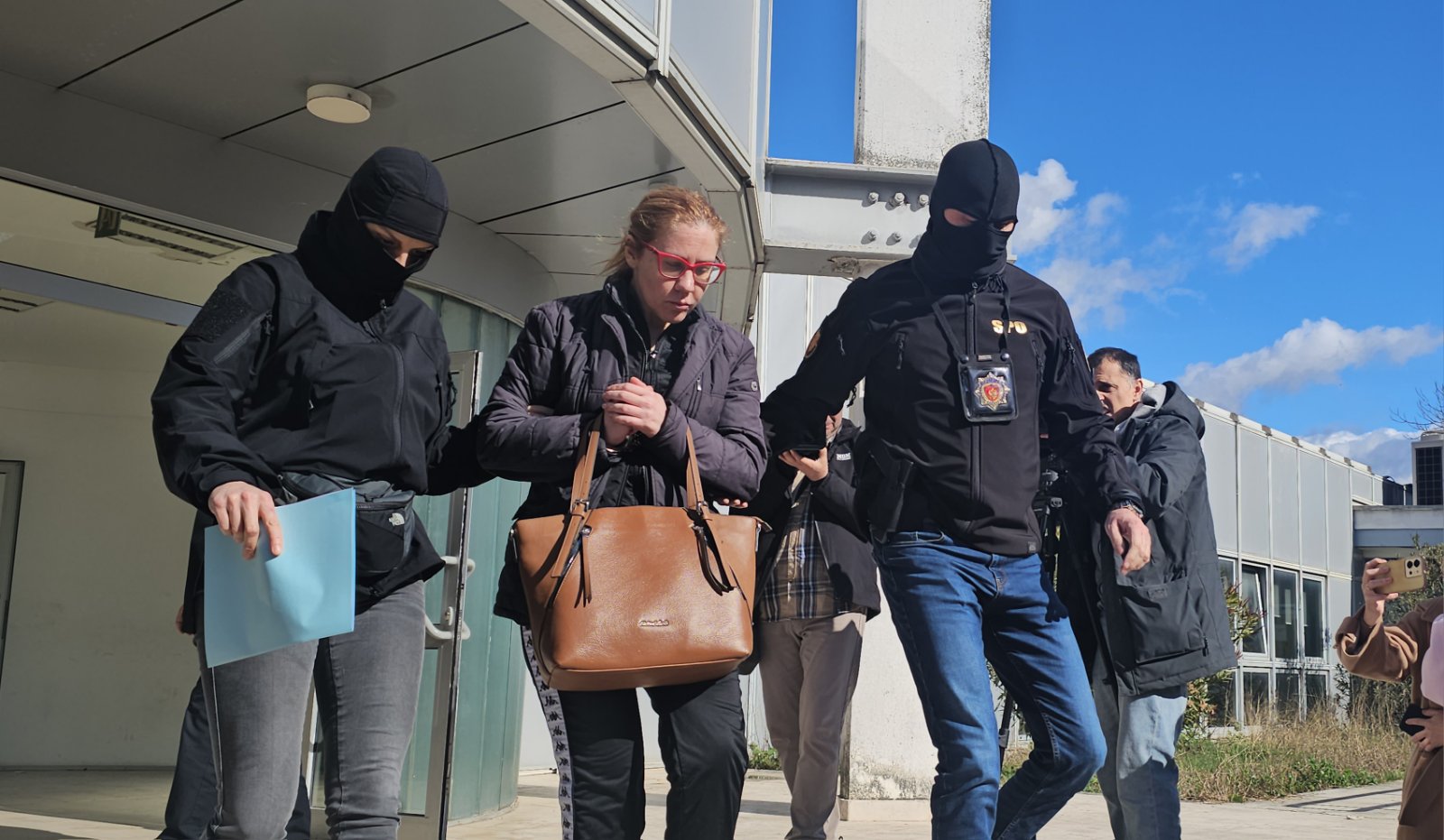 (FOTO/ VIDEO) Vesna Bratić saslušana u SPO