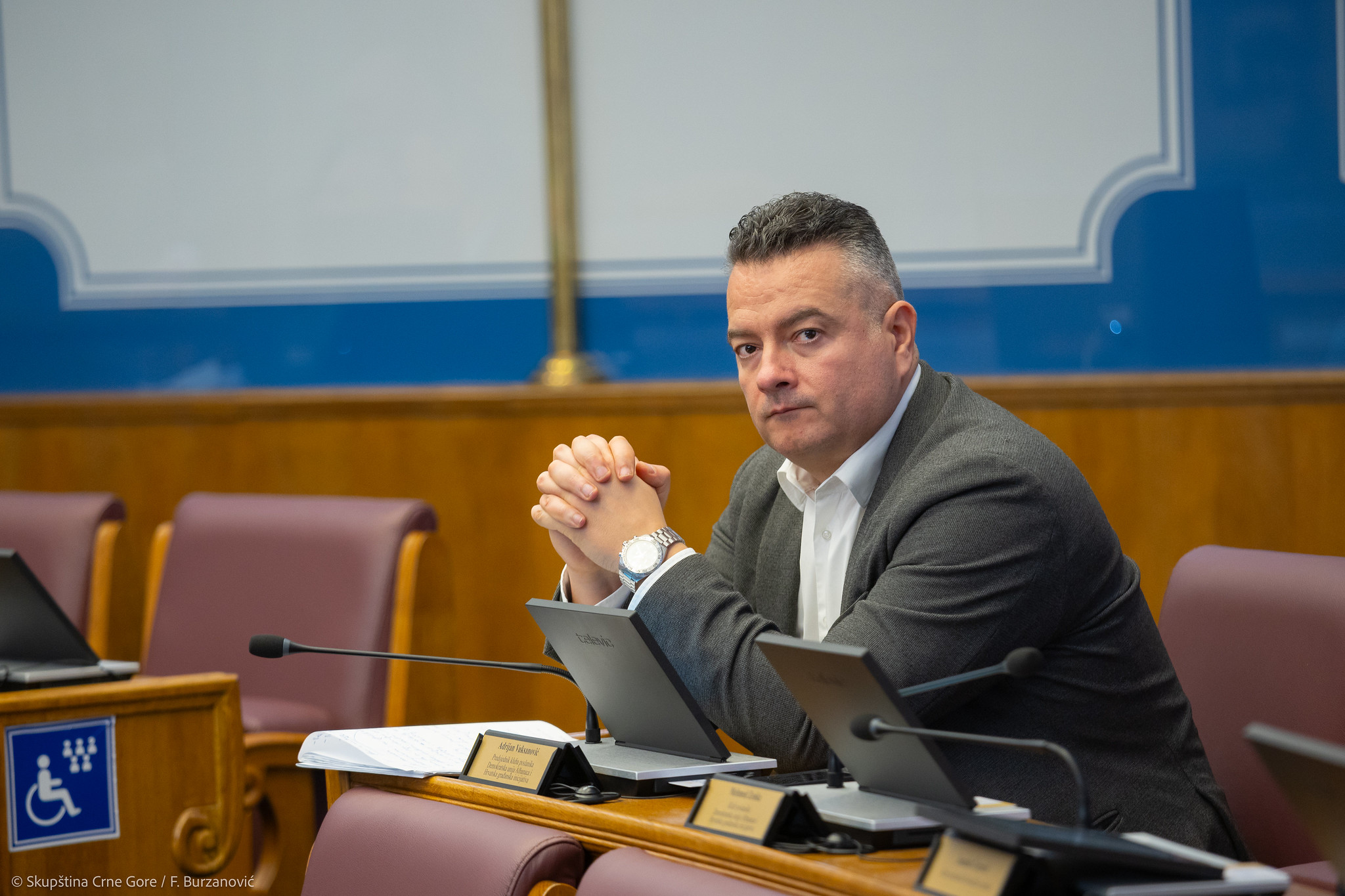 Vuksanović podržao inicijativu Đeljošaja za uvođenje garantovanih mandata