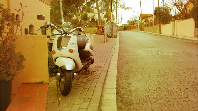 Žene u Iranu od sada mogu da voze motocikle i skutere