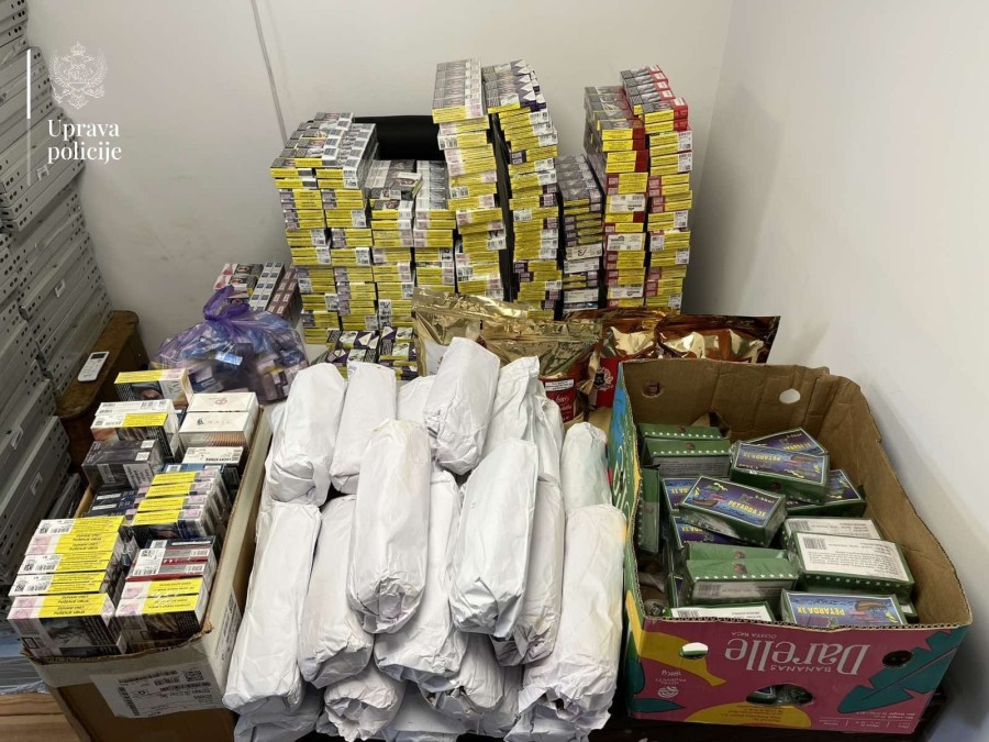 UP: U pretresima na sjeveru države zaplijenjene cigarete, petarde, duvan, municija, krivične prijave protiv dvije osobe