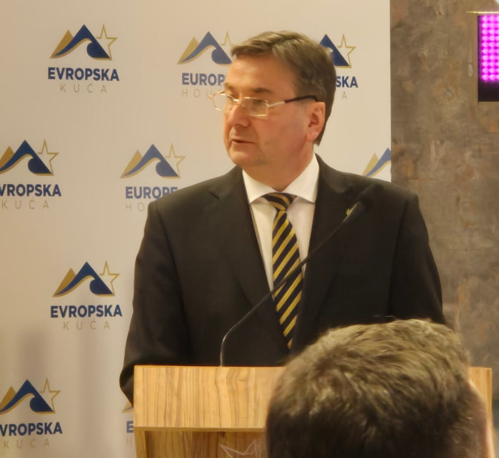 Četiri godine od invazije na Ukrajinu; Herasimenko: Partnerima šaljemo jasnu poruku – međunarodni pritisak i snaga