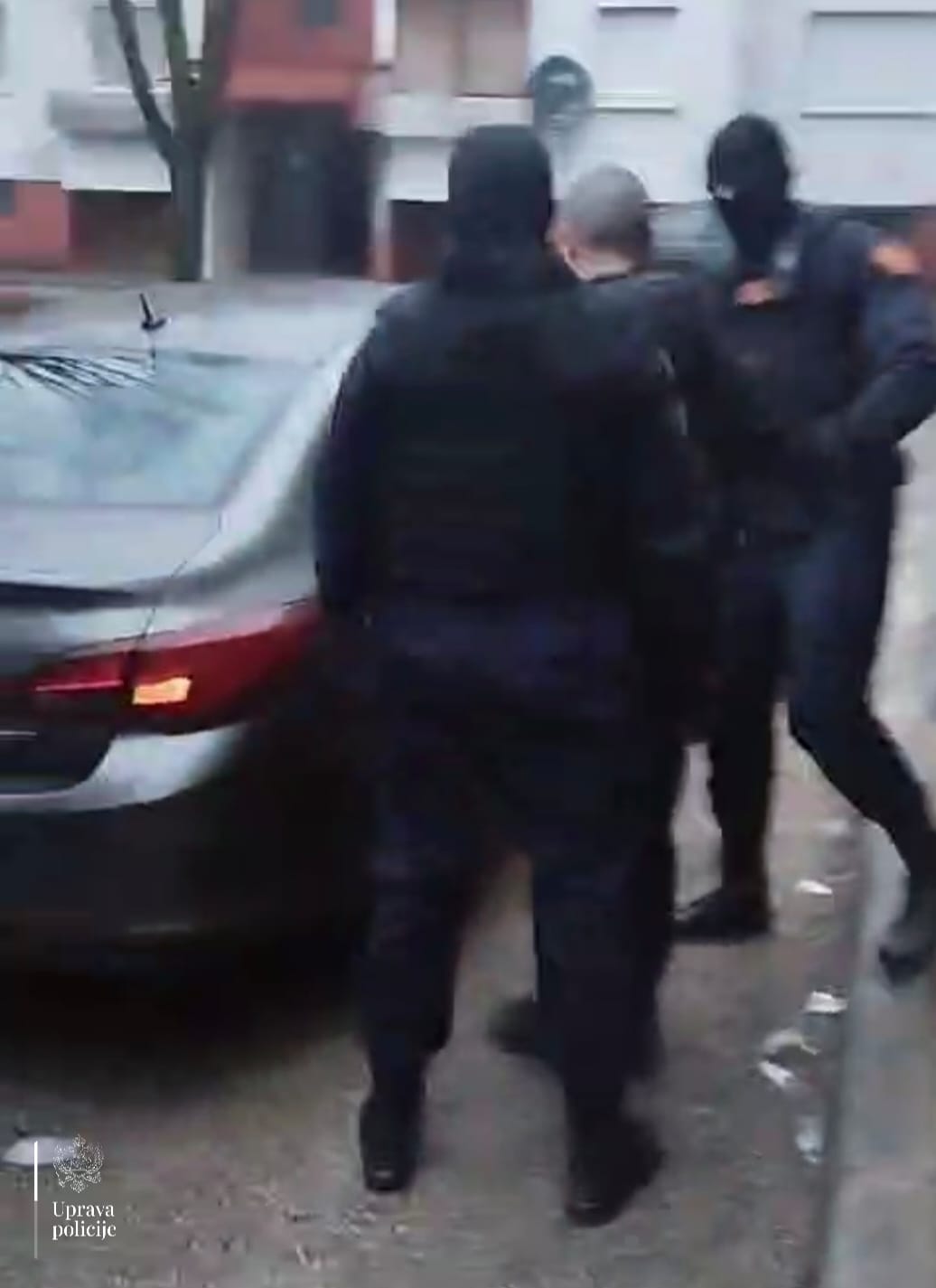 Policija rasvijetlila paljenje vozila u Nikšiću, uhapšen višestruki povratnik