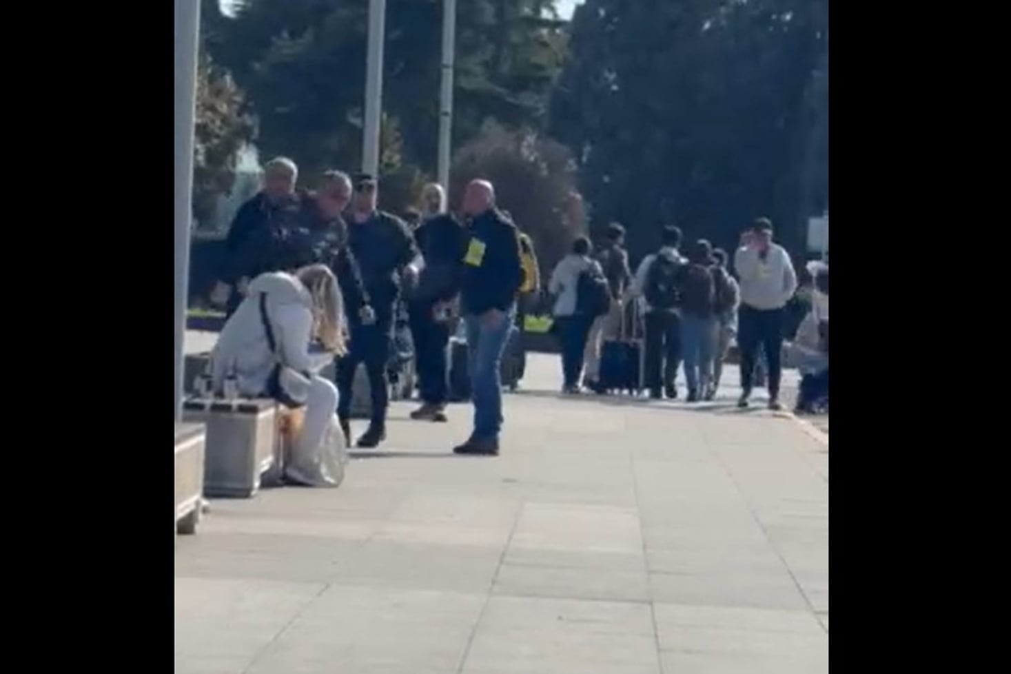 Fizički obračun taksista na podgoričkom aerodromu (VIDEO)