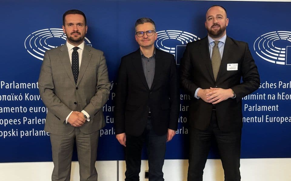 Šarec sa predstavnicima DPS-a u Briselu: Ključna godina za evropski put Crne Gore