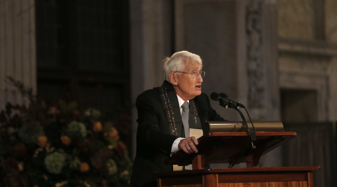 Preminuo njemački filozof Jirgen Habermas