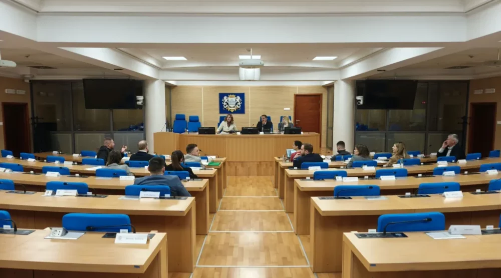Odbor za statut i propise protiv inicijative o skraćenju mandata Skupštini Glavnog grada