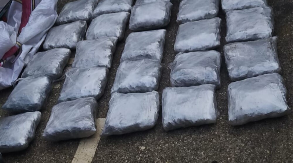 Podgorica: Uhapšen vozač, nakon potjere pronađeno oko 26 kilograma marihuane