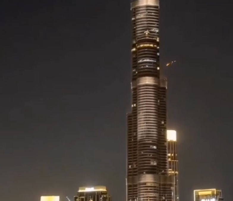 (VIDEO) Oboren dron u blizini Burj Khalife