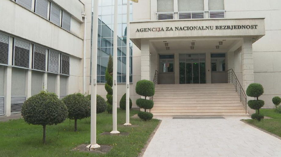 ANB: U medijima objavljena lažna legitimacija Andrije Mandića