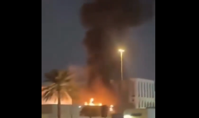 Dubai: Dron udario pored američkog konzulata, izbio požar (VIDEO)