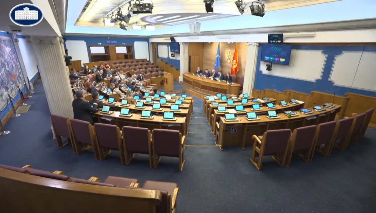Skupština danas usvojili šest zakona: Poslanici opozicije nijesu prisustvovali glasanju