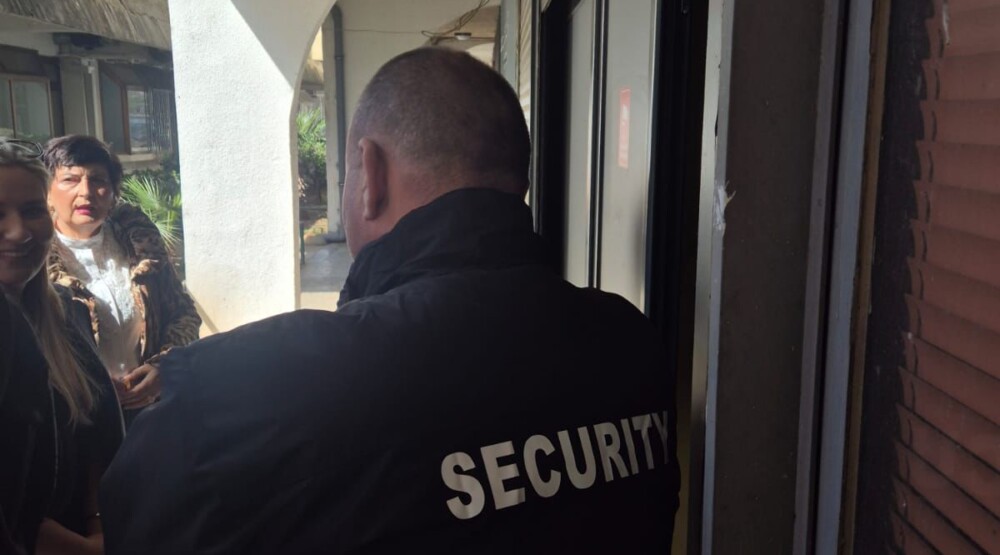Privatno obezbjeđenje na sjednici Skupštine CIVIS-a: 22 delegata napustila organizaciju