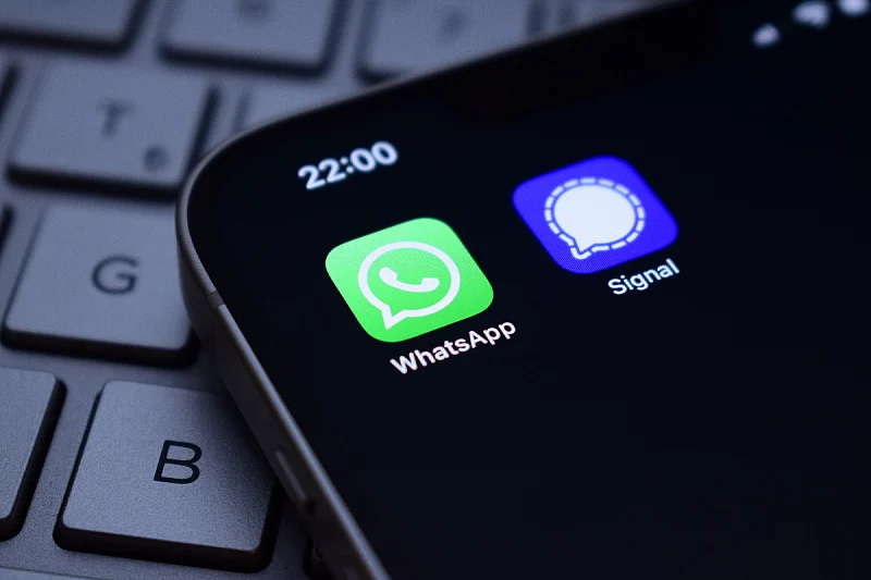 Holandske obavještajne službe upozorile da RUSKI HAKERI UGROŽAVAJU Signal i WhatsApp