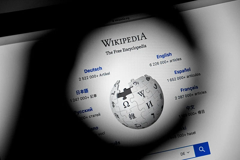 Wikipedia zabranila članke kreirane pomoću vještačke inteligencije