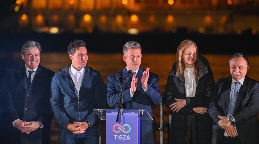 FOTO: EPA/Robert Hegedus HUNGARY OUT