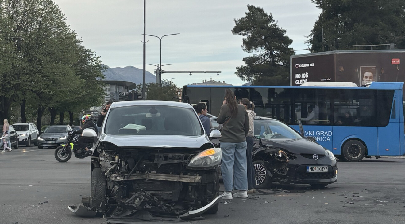 Udes kod mosta Milenijum, ima povrijeđenih