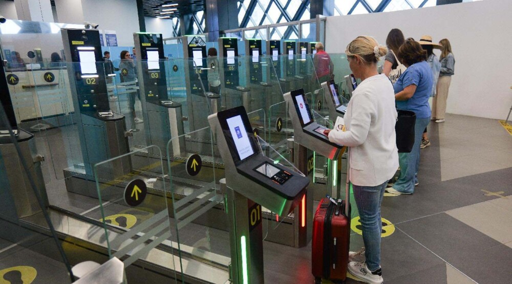 Putujete u EU bez pečata u pasošu – počinje potpuna primjena digitalnog EES sistema
