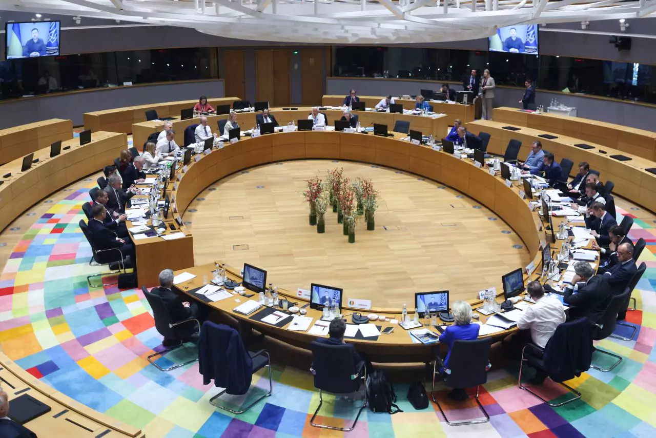 KRITIČKI TON U IZVJEŠTAJU EVROPSKE KOMISIJE: Crnogorska ekonomija usporava, fiskalni pritisci rastu, reforme ključne za stabilnost