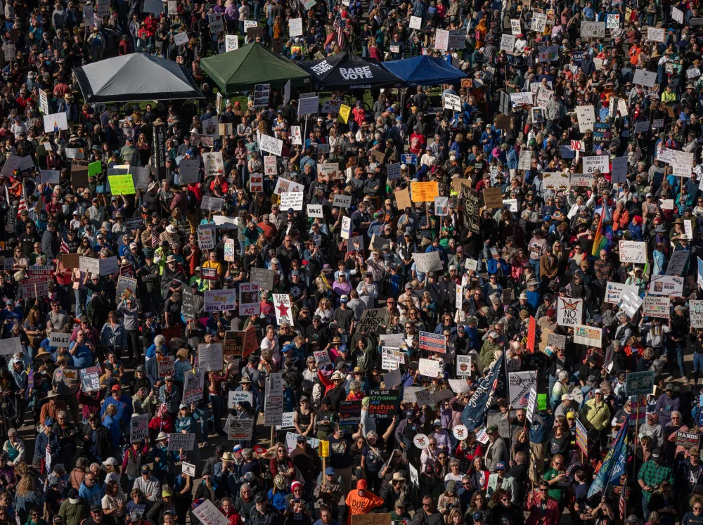 The New York Times: Šta nam poručuju sve brojniji protesti protiv Trampa?