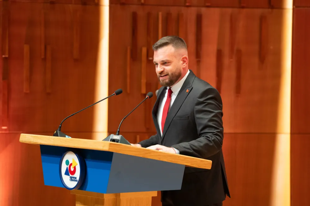 Danas završen prvi maturski za srednjoškolce