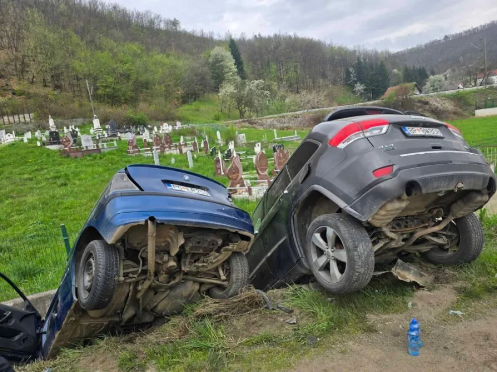 Bijelo Polje – Prijepolje: Sudar u mjestu Potkrajci, dva vozila završila u kanalu
