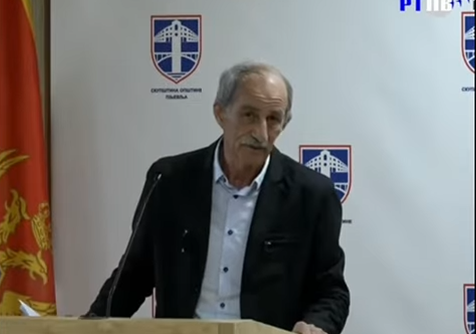 Bajić: Zamislite bolesnog čovjeka, a taj sam ja, koji svim srcem navija na Hrvatsku, na ustaše protiv novokomponovanih Crnogoraca