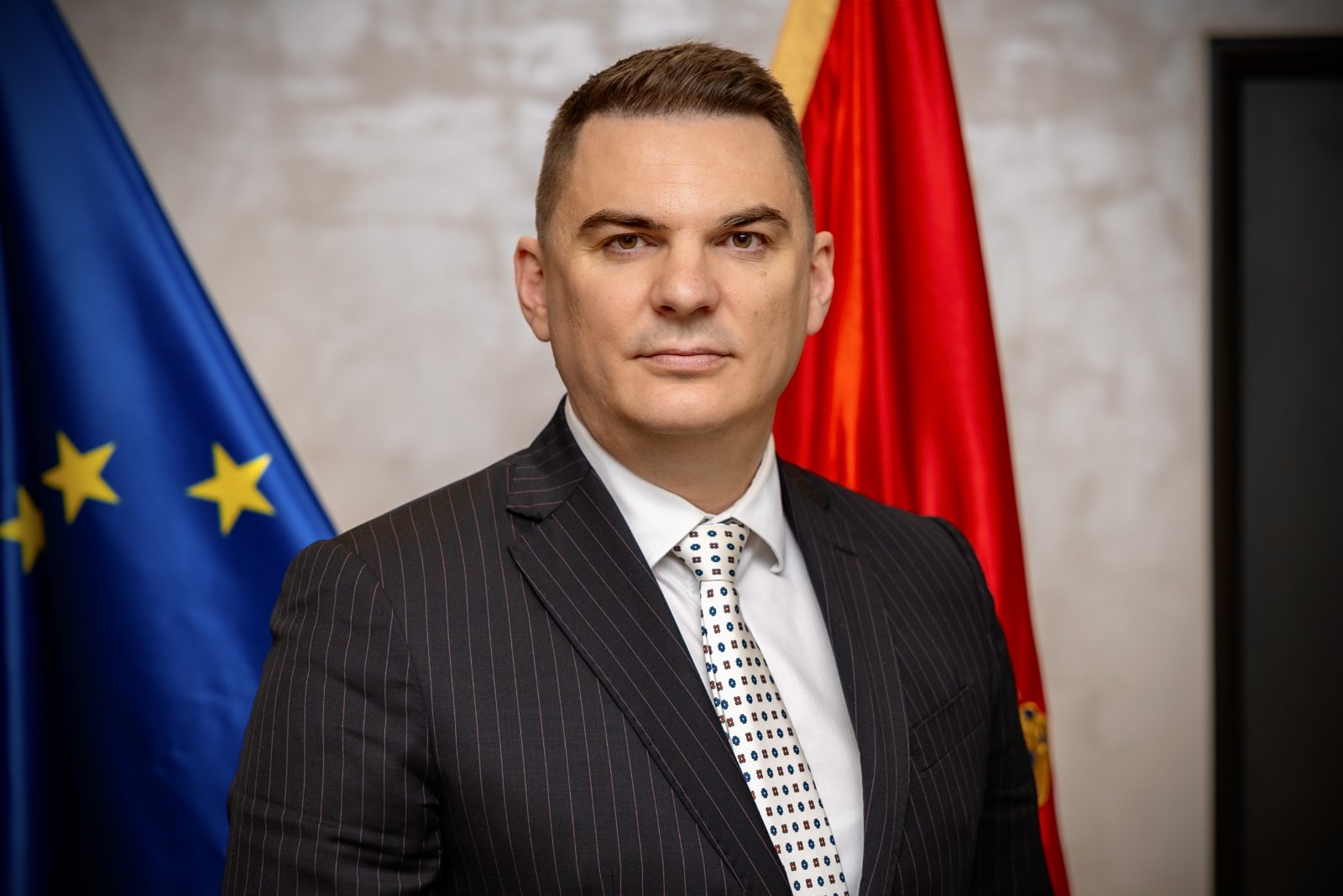 ŠAHMANOVIĆ ZA STANDARD: Sistem rezervi nafte FORMIRAN po EU standardima i spreman za krizne situacije