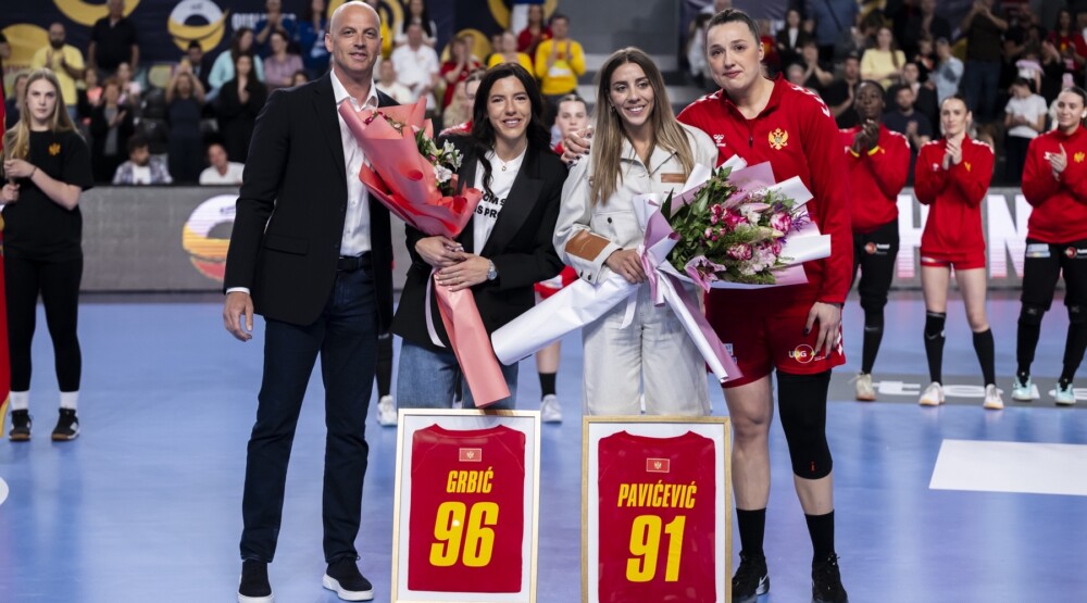 Emotivno veče u „Bemax areni“: Grbić i Pavićević zvanično završile reprezentativnu karijeru