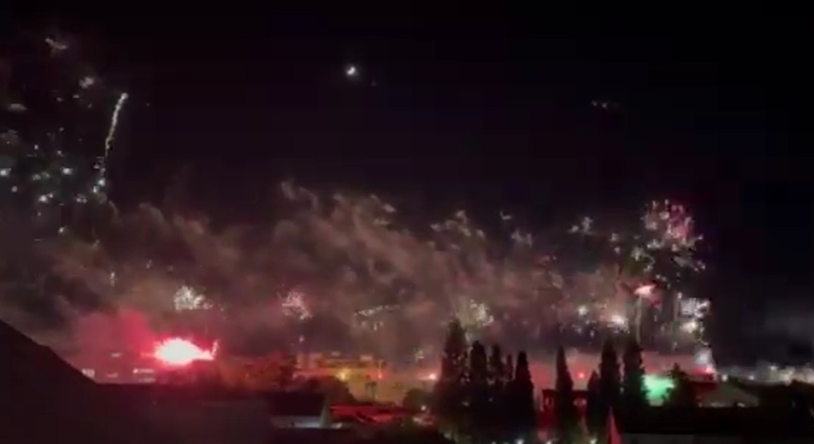 (VIDEO) Vatrometi u čast jubileja obnove nezavisnosti večeras obasjali nebo nad Podgoricom