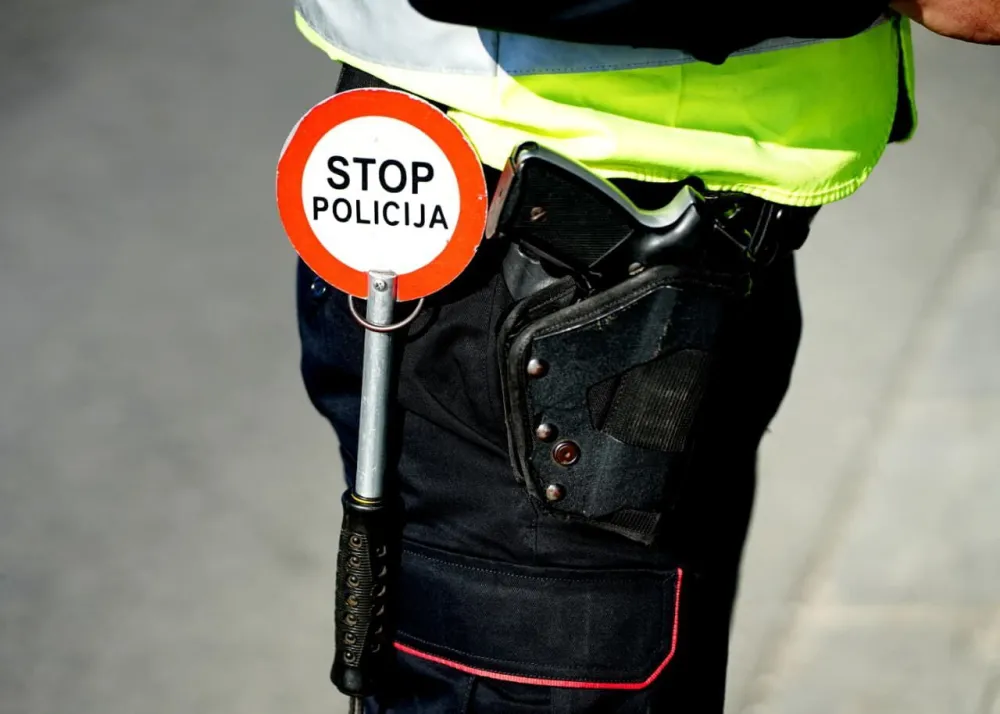 Za 24 sata 14 saobraćajnih nezgoda