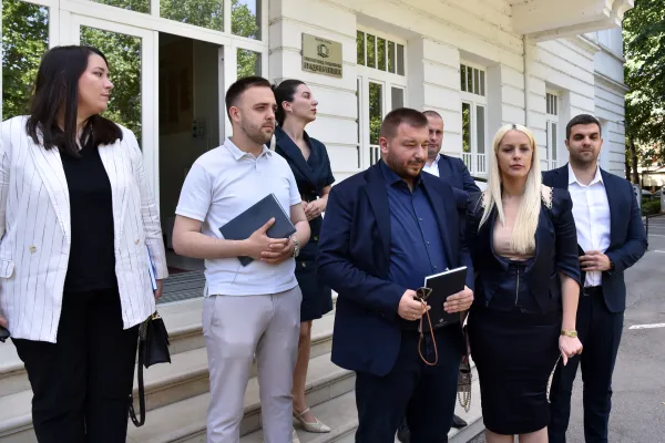 Uz ime kandidata za predsjednika Skupštine Glavnog grada obavezna i podrška Mujoviću